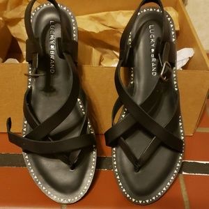 Lucky Brand black criss-cross sandals 7